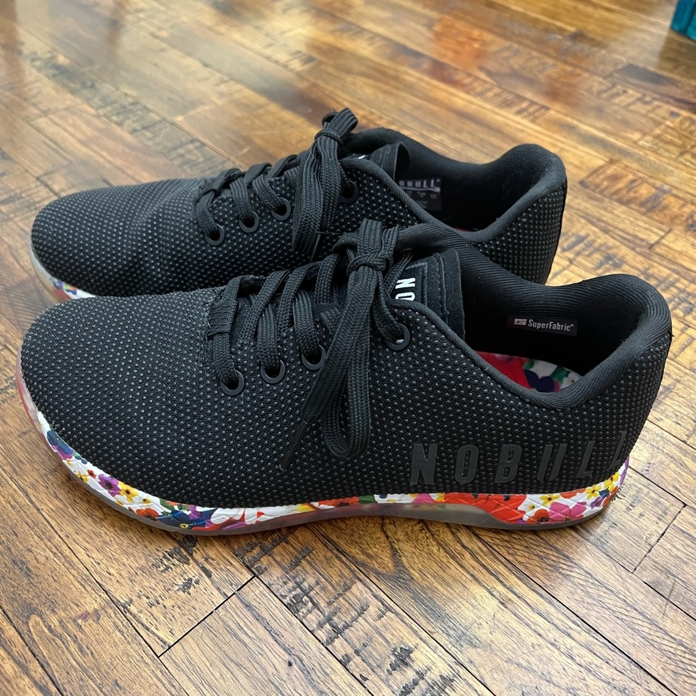 NOBULL Women’s black Daisy Trainer Sneakers